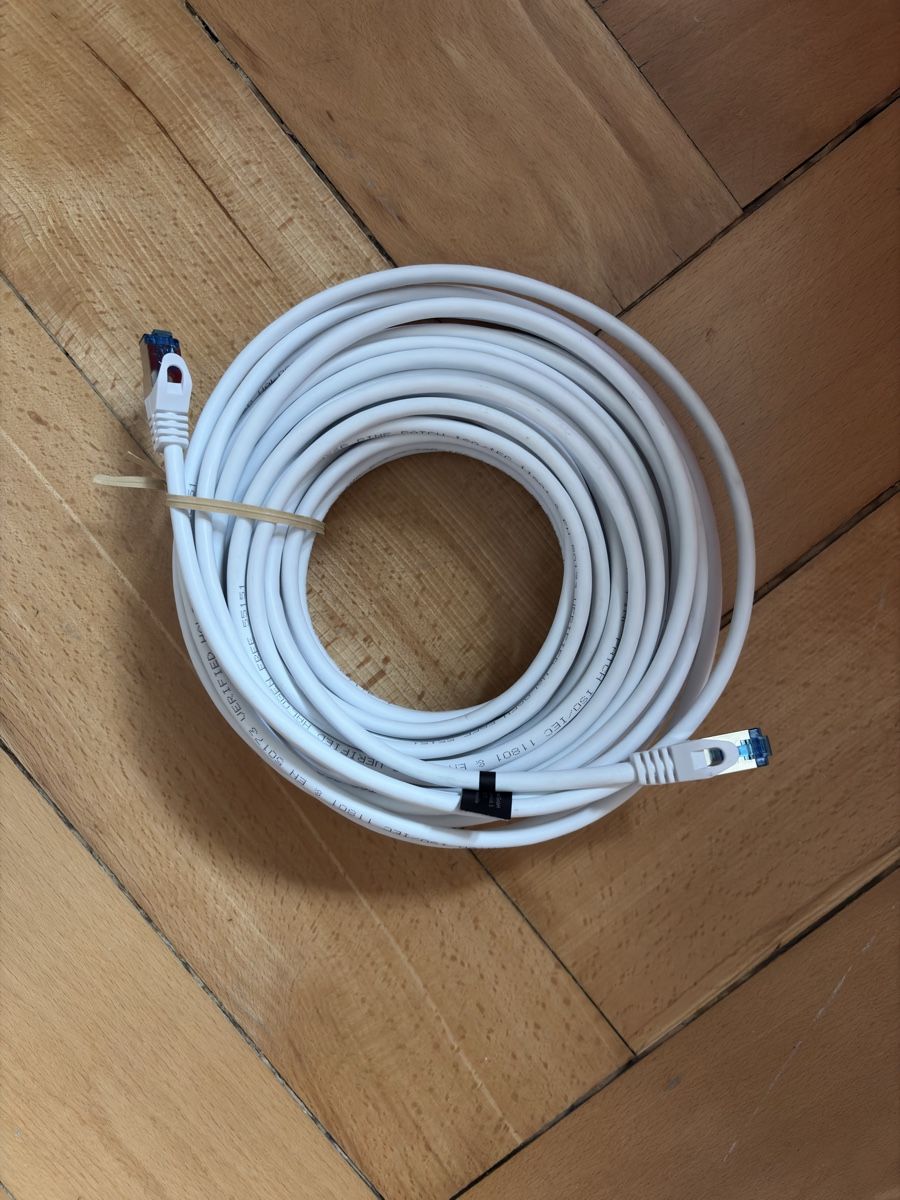 Cavi: LogiLink Netzwerkkabel S/FTP, CAT6a, 15 m – Nuovo (secondo la descrizione) da Luzern venduto da cimor