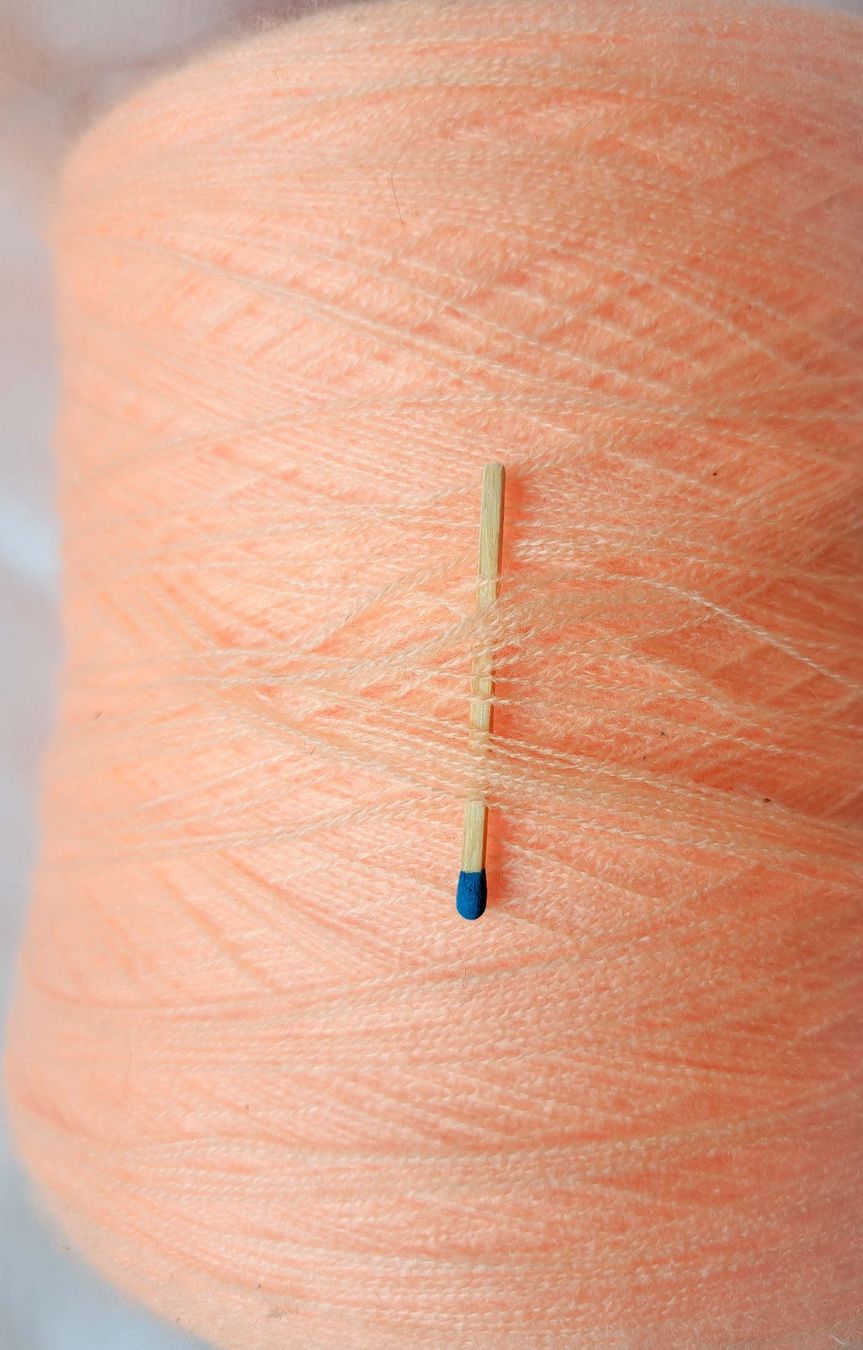 Wolle: 50 g weiche Acrylwolle – Neu und originalverpackt aus Basel von Sweet-Yarns01 1