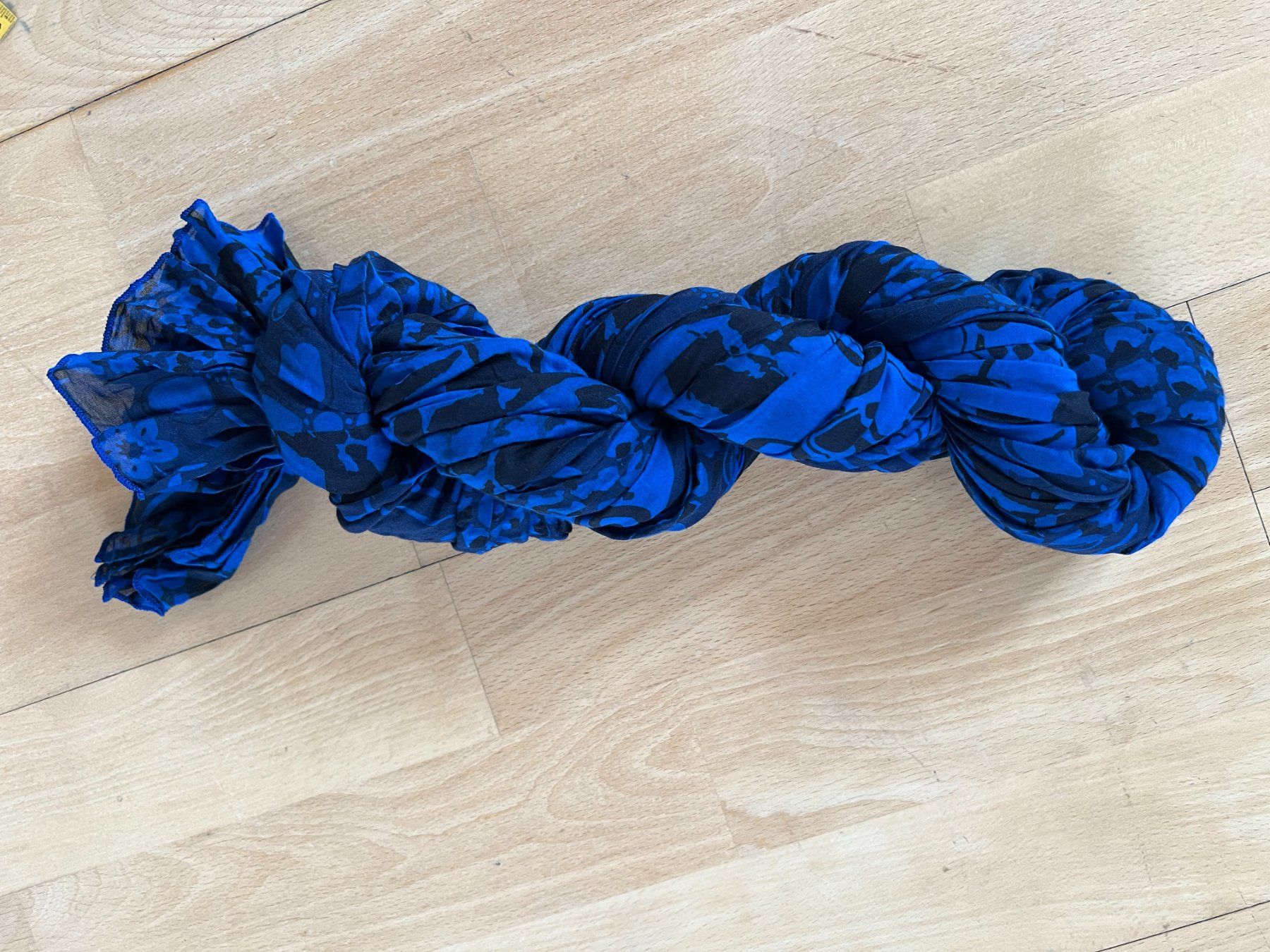 Colora Foulards & écharpes: Colora Schal, 27% Seide, Dunkelblau, NEU – Neuf (Voir description) à Worb par farben20zauber 1