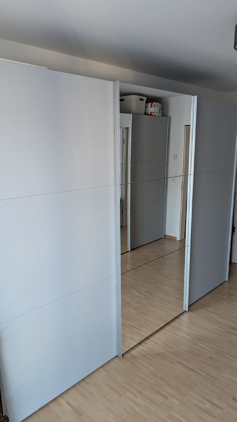 Armoires: Kleiderschrank 3 Meter – Neuf (Voir description) à Meilen par YNWA_1892 1