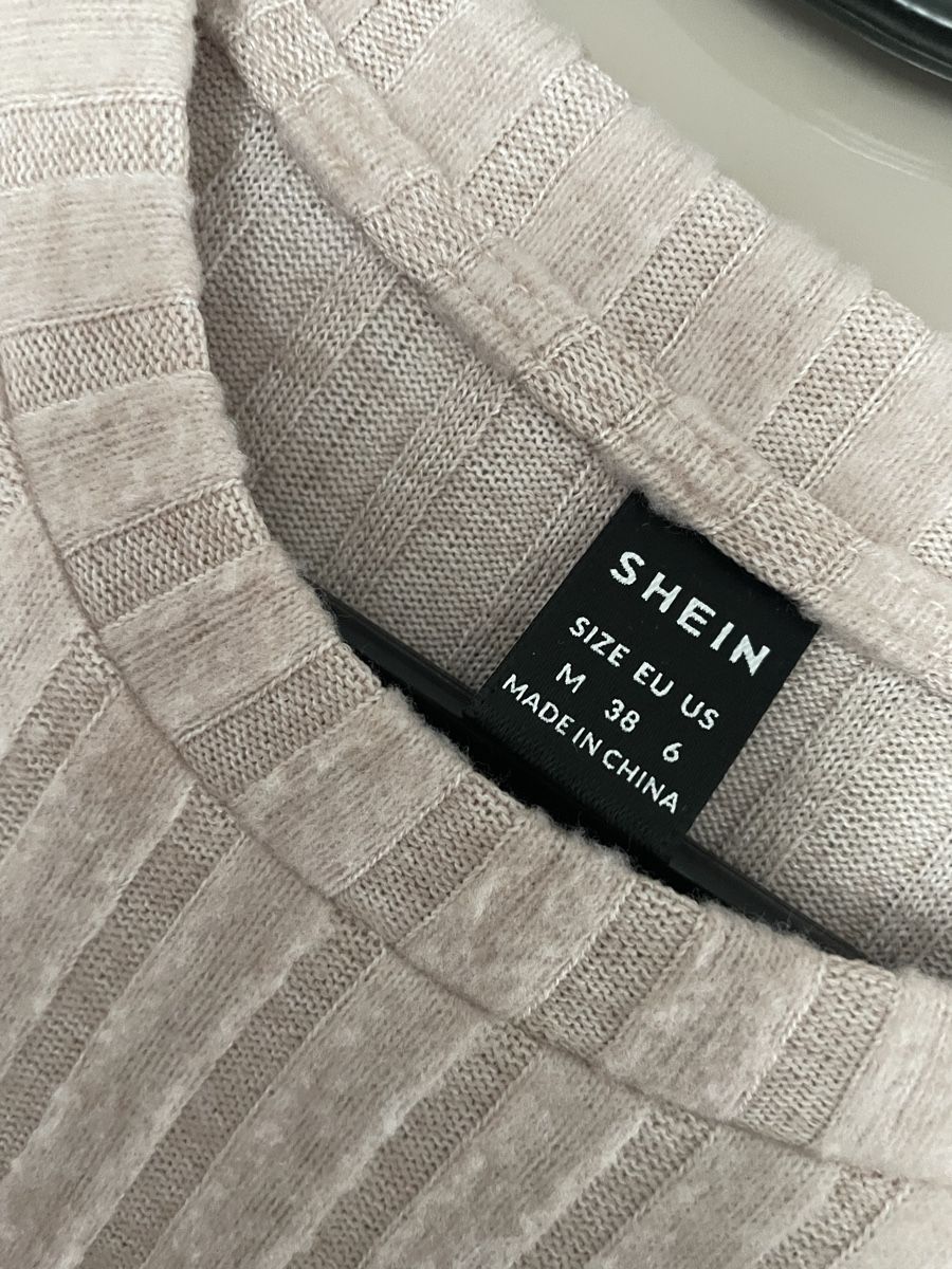 Shein Vestiti: Body con maternity dress  – Usato da Rüschlikon venduto da Sukhi_H 1