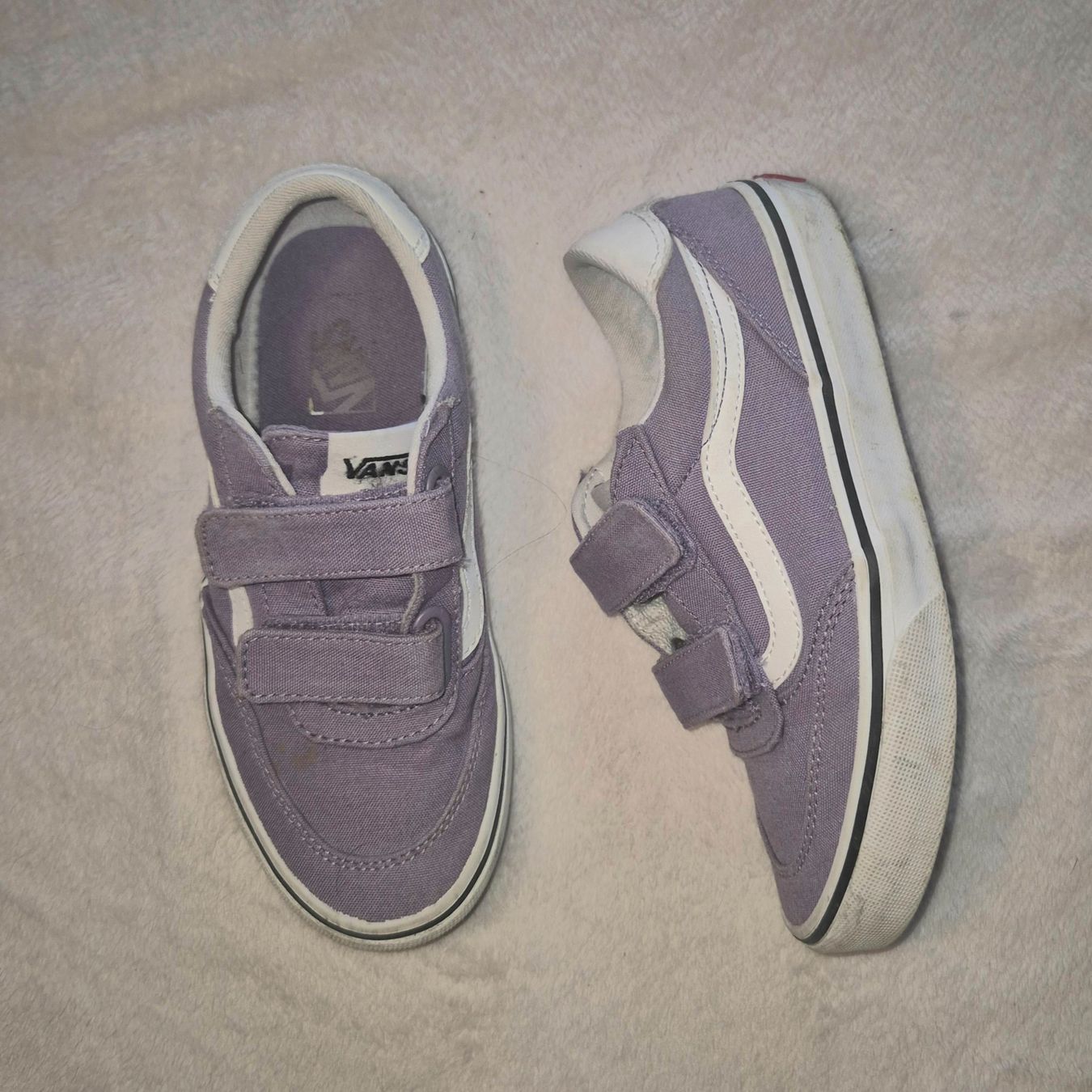 Vans Herrenschuhe: Vans lila Gr. 33 – Gebraucht aus Zürich von LillyZH