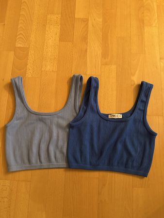 2 Tops