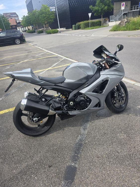 Suzuki Strada: Suzuki GSX-R 1000 - sehr guter Zustand - Ab MFK/Service – Usato da Unterägeri venduto da bilji74 1