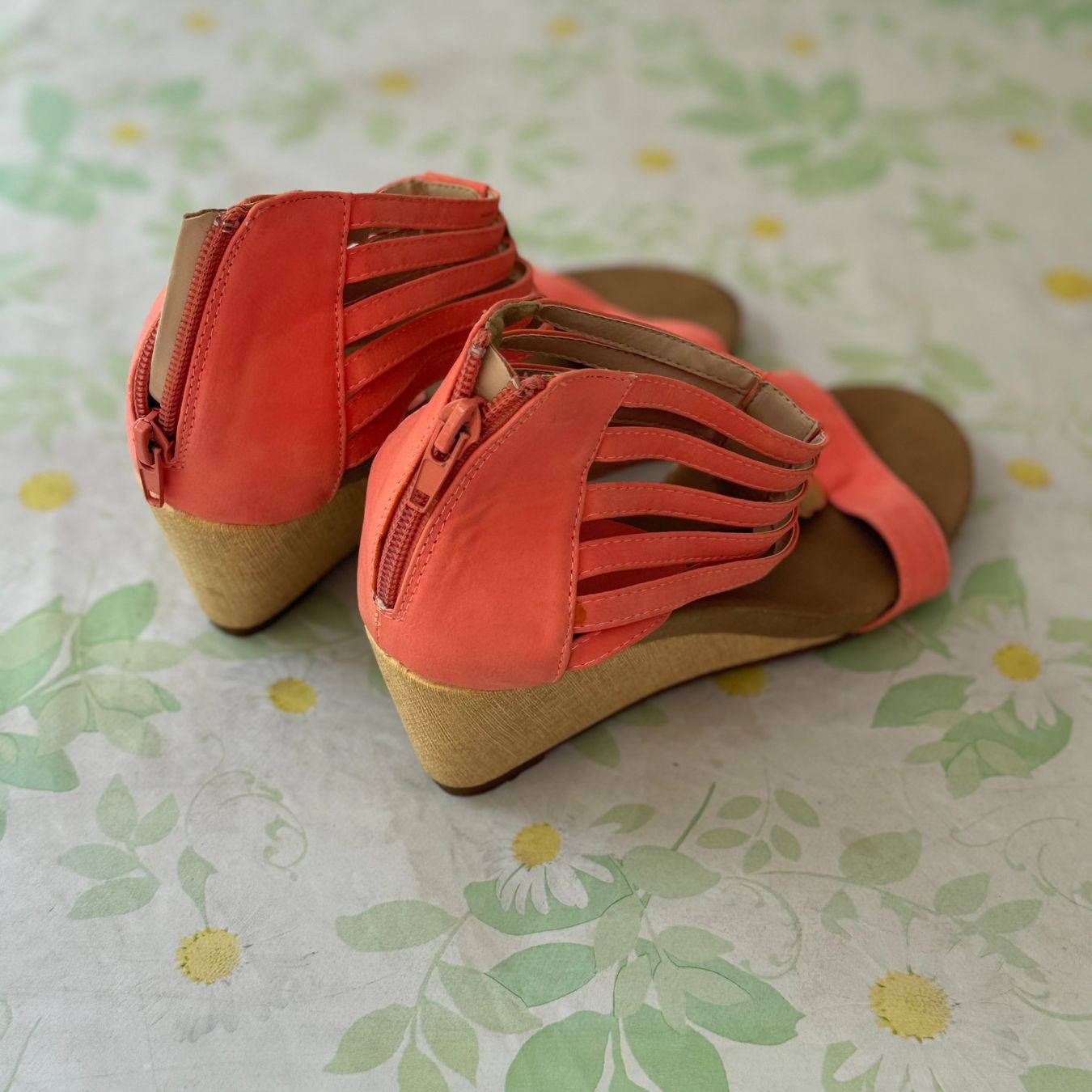 Damenschuhe: Pointure 37,5 - Sandales corail - Wilady – Gebraucht aus Genève von Reveur 1