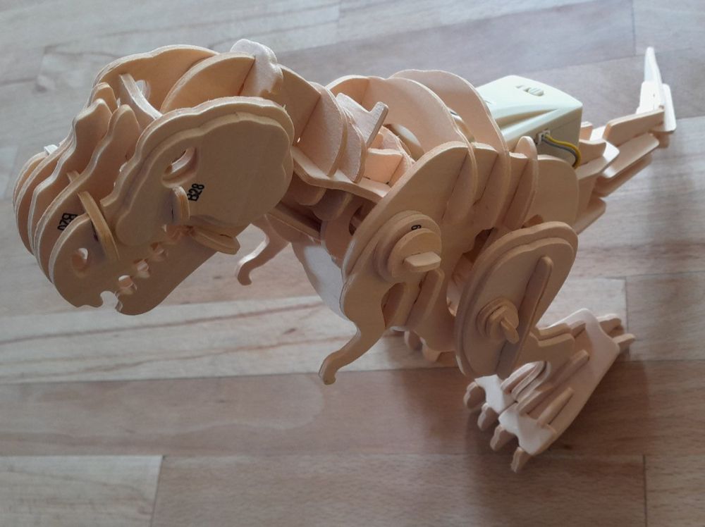 ROKR / BITING TREX (DINOSAUR D220) HOLZMODELL MIT MOTOR Kaufen auf
