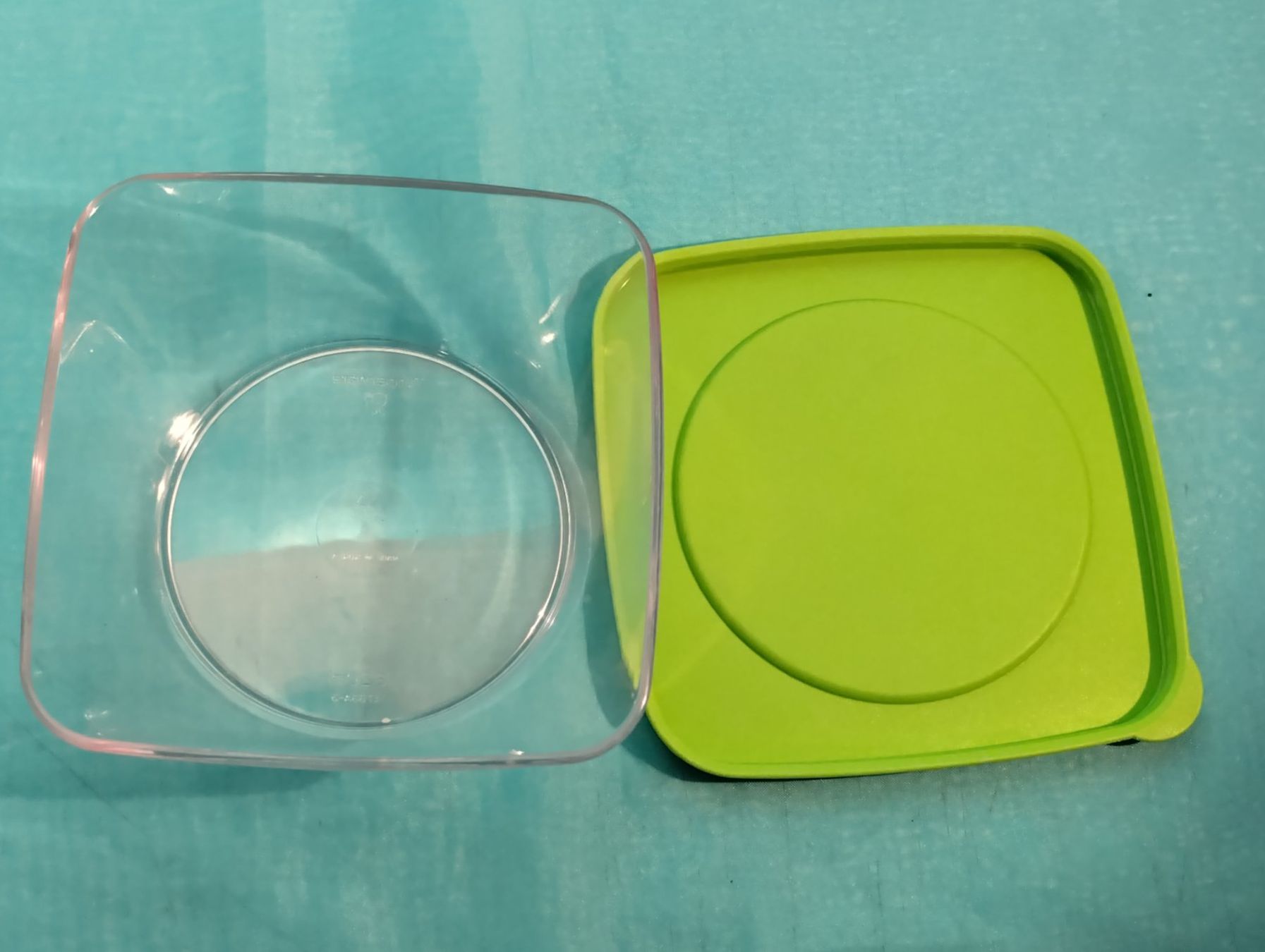 Tupperware Contenitori & Simili: Tupperware Behälter, 6.2dl – Nuovo (secondo la descrizione) da Bellach venduto da JingleCherry 3