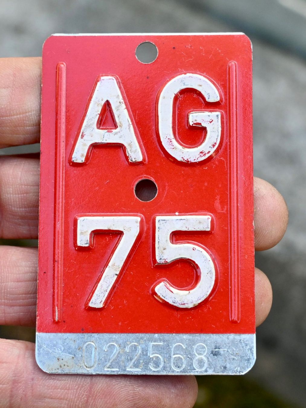 Insegne: Velonummer AG 75 von 1975 - Aargau – Usato da Pfaffhausen venduto da mono_rec 2