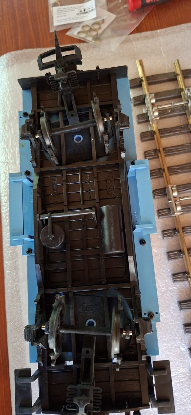 LGB Modelleisenbahnen: RhB Güterwagen Cargo Domizil – Gebraucht aus Münsingen von wd65 5