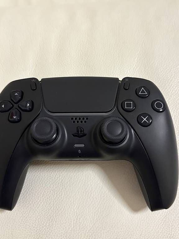 Controller: PS5 DualSense Controller  Top Zustand – Usato da Zürich venduto da dav_p66v 2