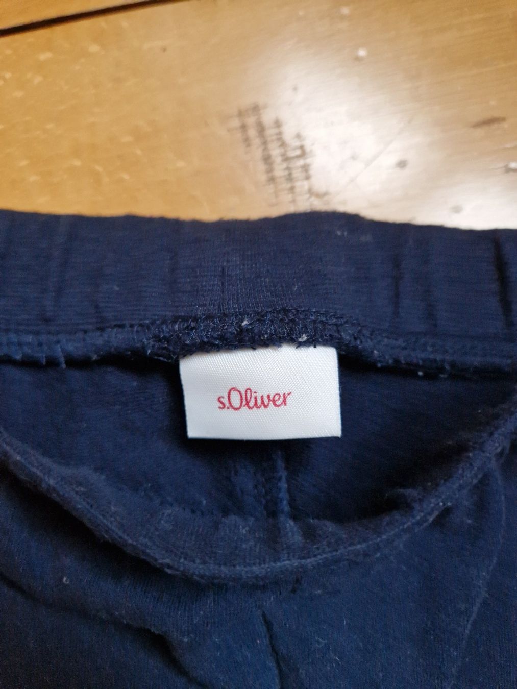 S.Oliver Pantaloni: Trainerhose von s.Oliver Grösse 74 – Usato da Innerberg venduto da Noe25 2
