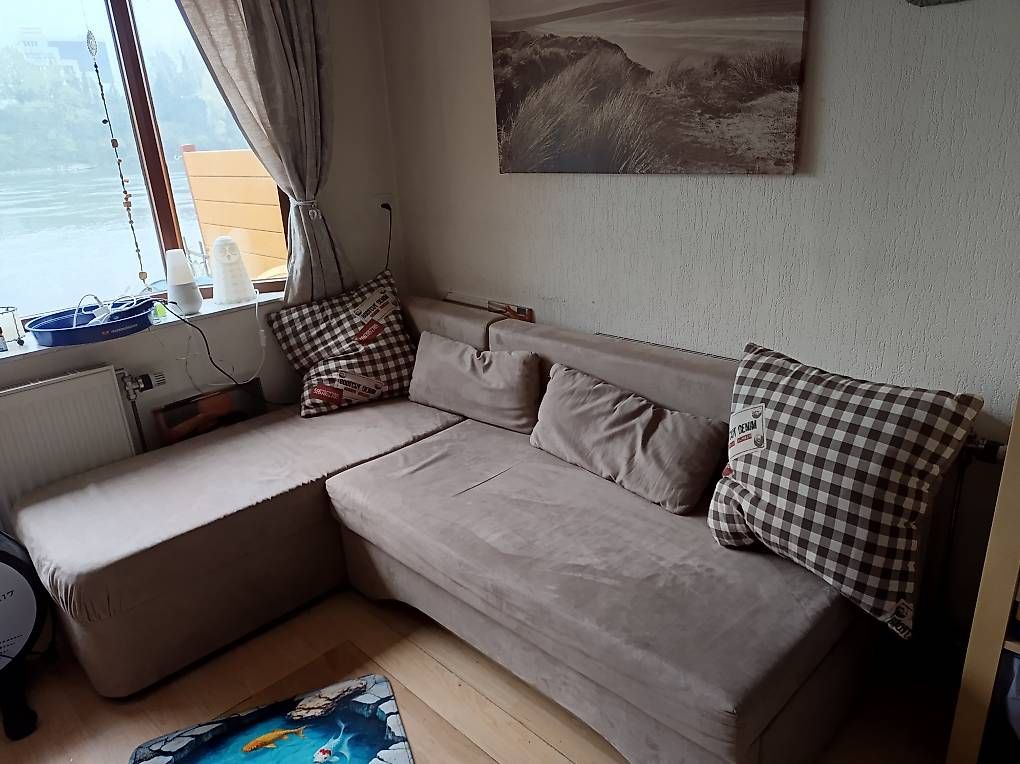 Sofas: ausziehbares Bettsofa. Beige – Gebraucht aus Hunzenschwil von ElShana 1