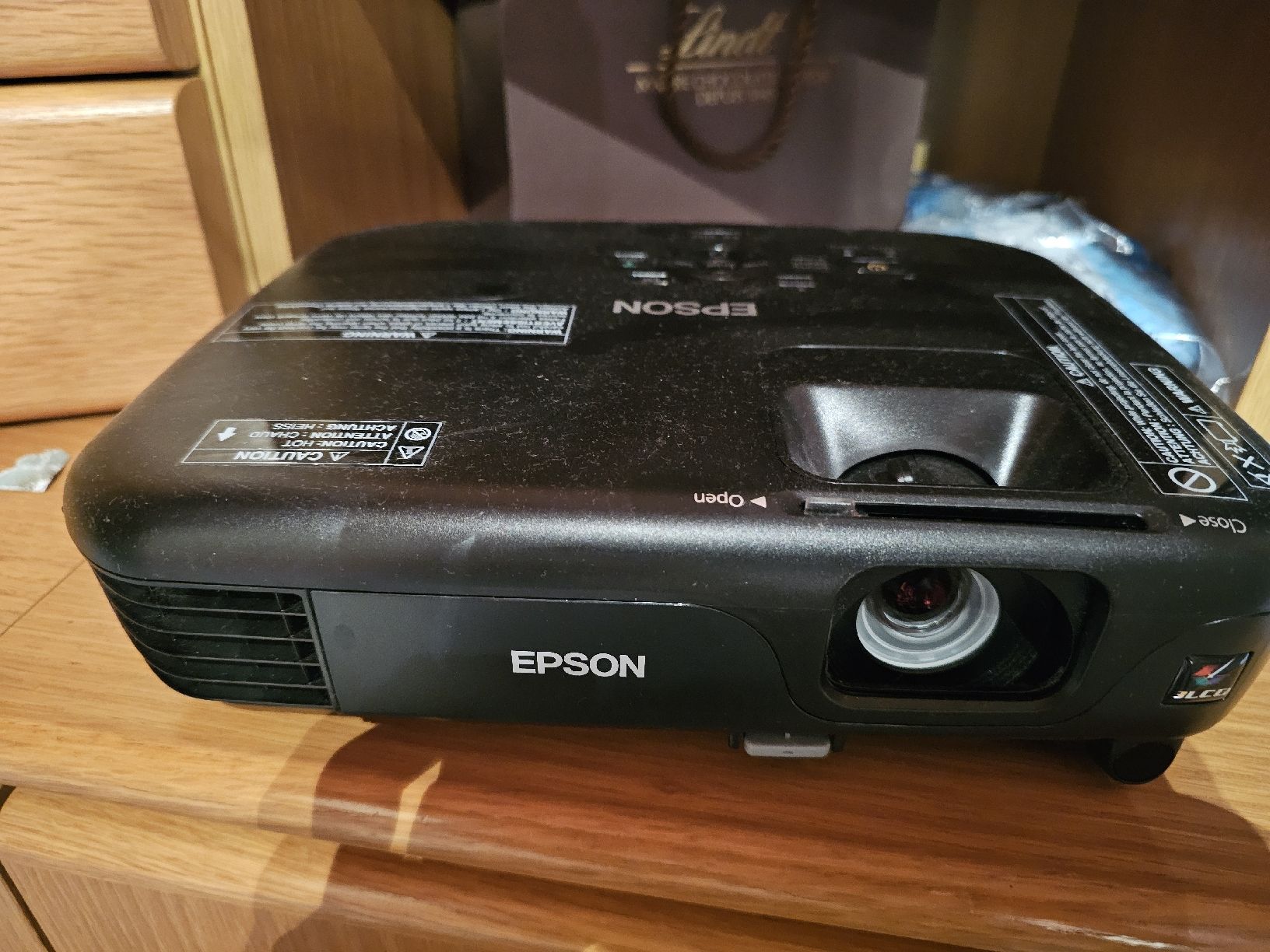 Epson Proiettori: Epson Beamer EB-S02 – Usato da Seuzach venduto da hwulf