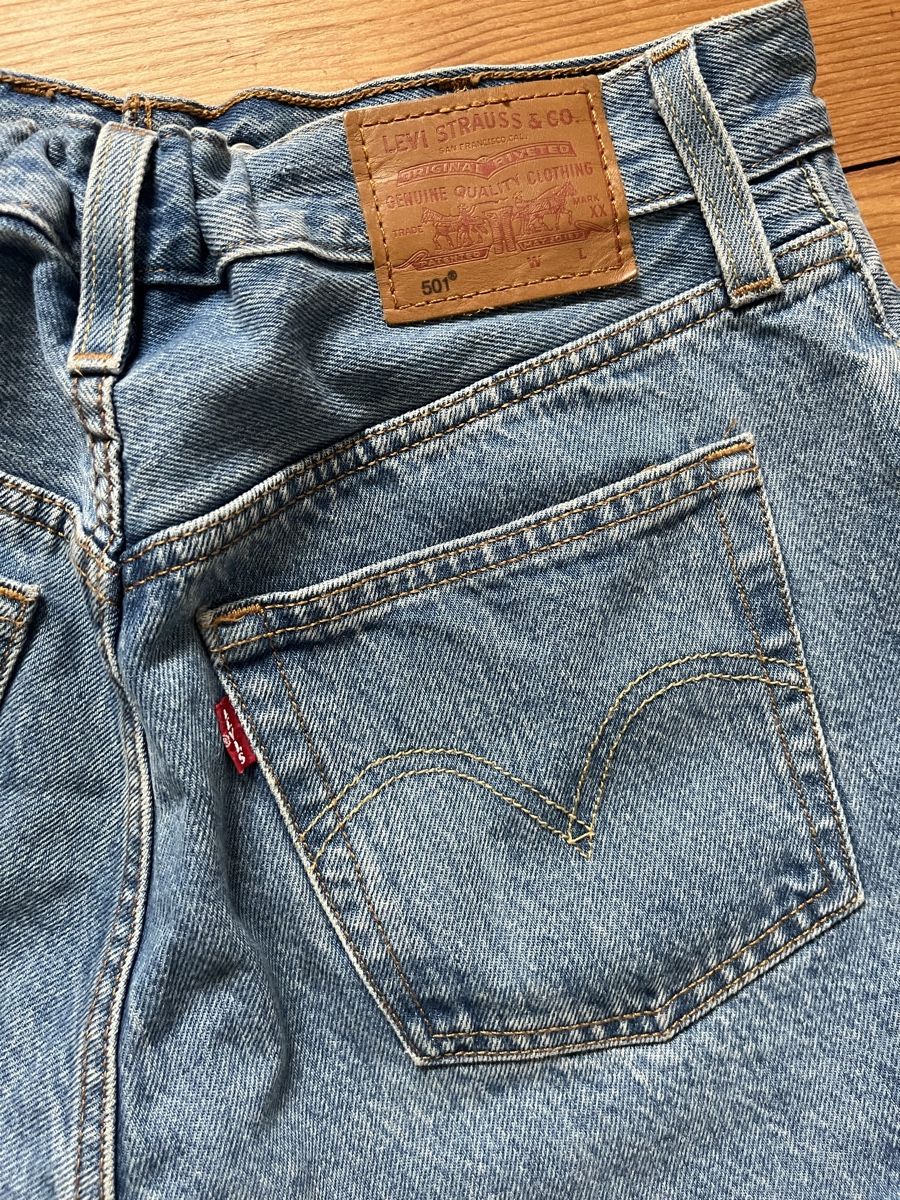 Levi's Jeans: Levi's Shorts – Usato da Winterthur venduto da Milly_z9 3
