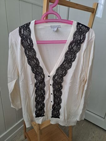 Damen Strickjacke mit Spitze Grösse L H&M