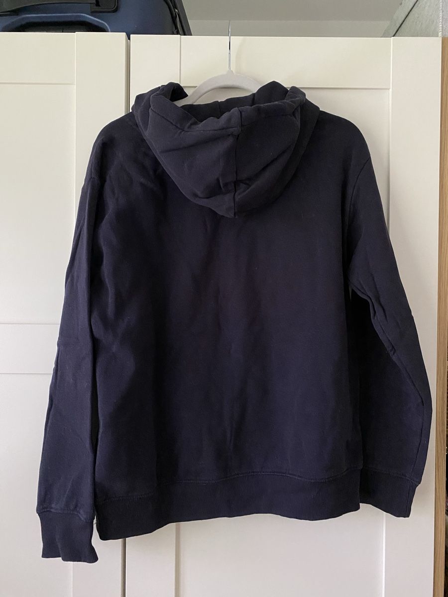 H&M Maglioni & Felpe: Sweat à capuche H&M bleu marine – Nuovo (secondo la descrizione) da Villars-sur-Glâne venduto da mel_6q5w 3