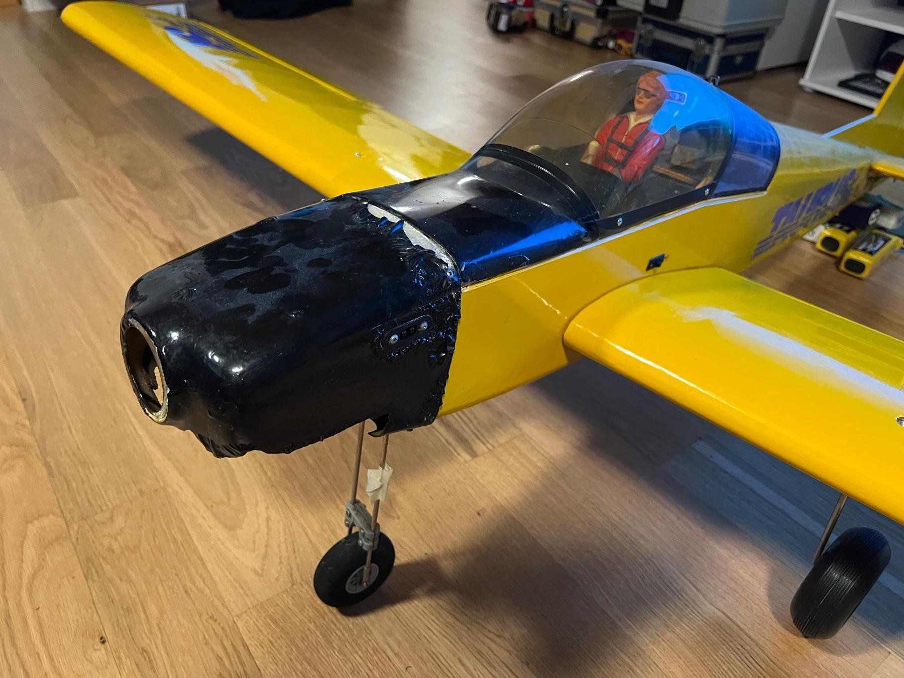 Modellismo RC: RC Motorflugzeug -  Schlepper TAURUS von Scorpio – Usato da Rudolfstetten venduto da grapf 2