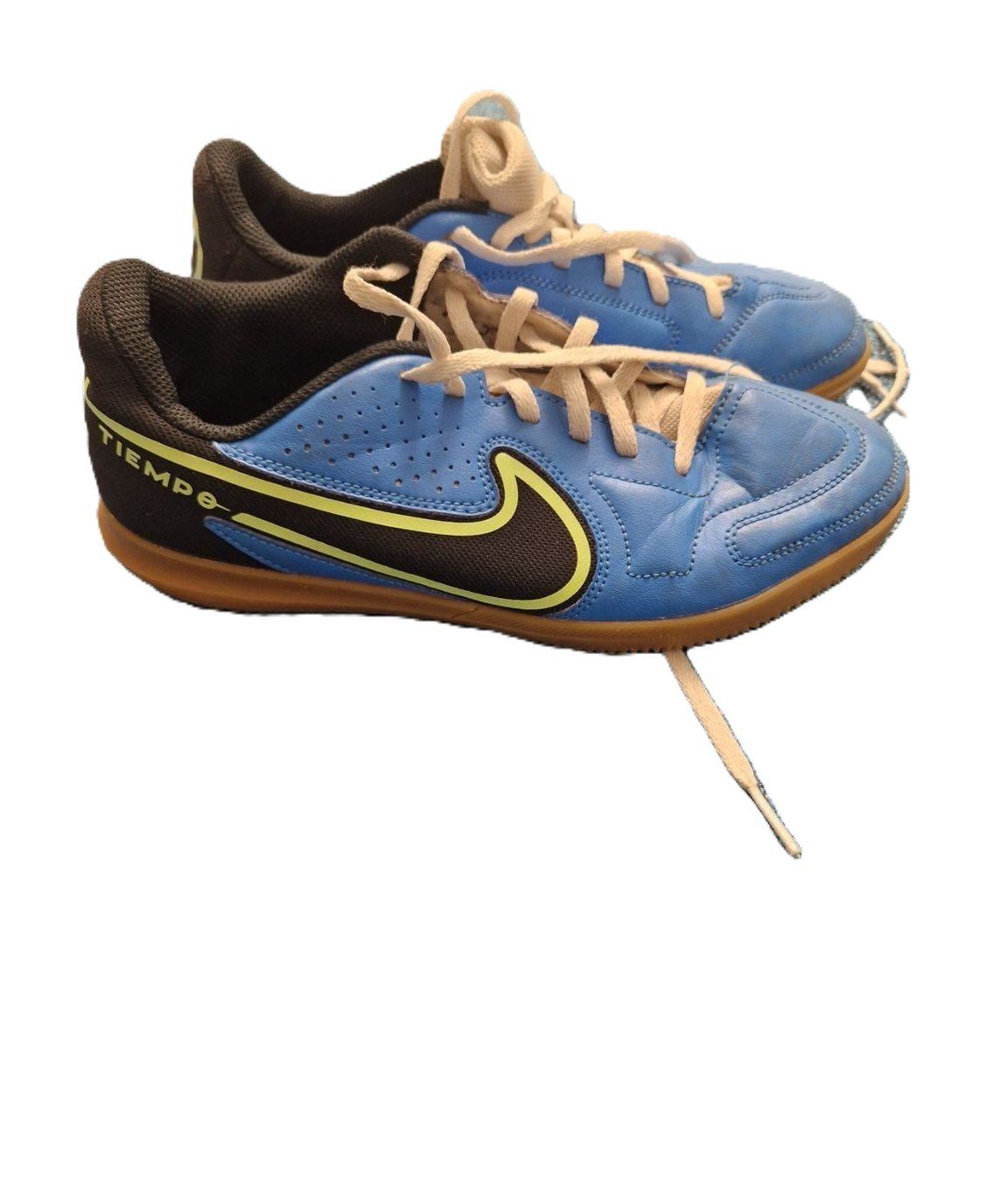 Nike Scarpe per ragazzi: Nike turnschuhe Gr 38.5 – Usato da Glattbrugg venduto da mas_75t2 1