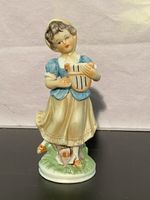 Porzellan Figurine Mädchen mit Harfe "FOREIGN"