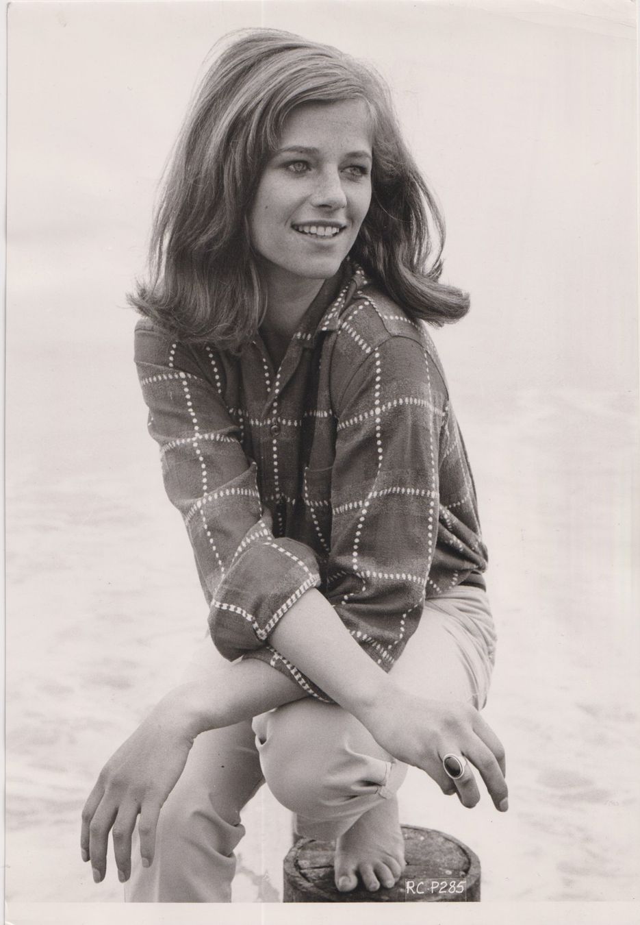 Foto & Immagini: ***CHARLOTTE RAMPLING*** Wunderschönes Foto 1965 – Usato da St. Gallen venduto da OPEN