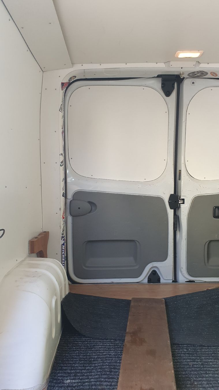 Opel Camping Fahrzeuge: Opel Vivaro L1H1 2.0 TD – Gebraucht aus Zell LU von LUC.. 7