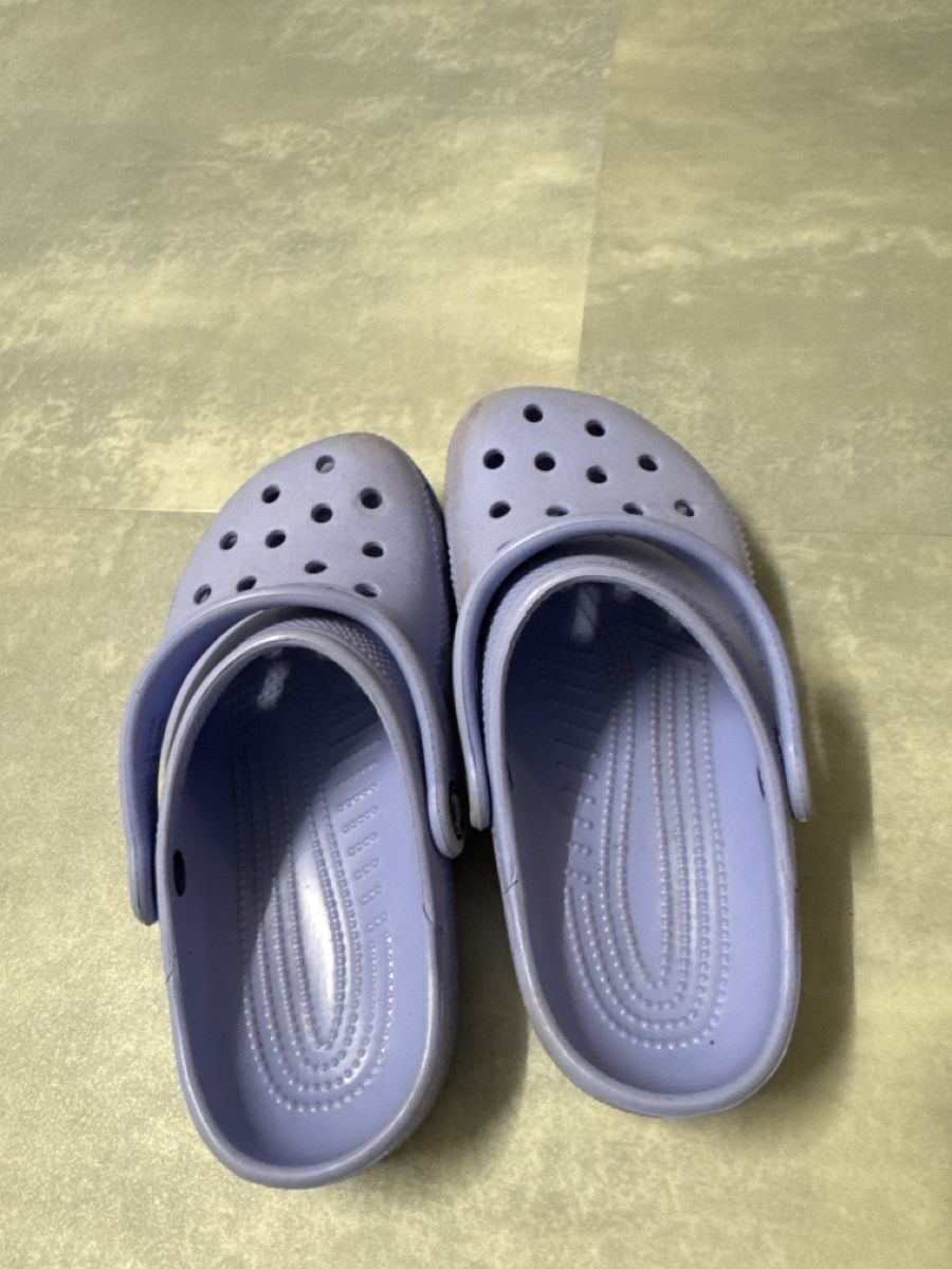 Crocs Scarpe per ragazzi: Crocs Gr. J 3 – Usato da Grüt (Gossau ZH) venduto da Matthias118 1