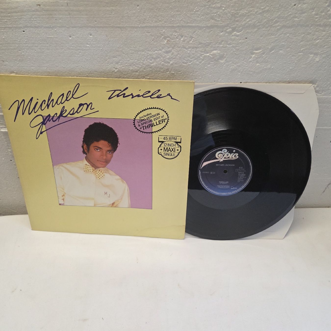 Vinyles: Michael Jackson Thriller 12 Maxi Single  – D'occasion à Stans par Ducati16