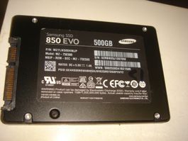 1 stück 500gb ssd. Samsung 850 EVO. Getestet. Siehe Details