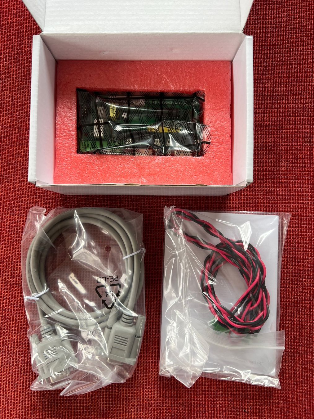 Laufwerke & Adapter: Parallel-Kit für AX-Wechselrichter 4-5kVA – Neu und originalverpackt aus Burgdorf von 9500 3