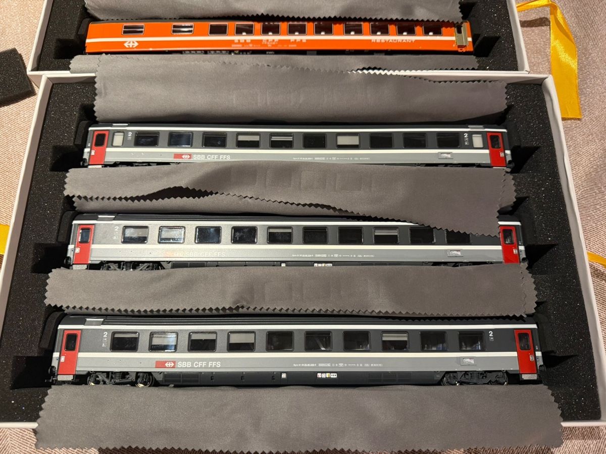 Modelleisenbahnen: MW 1706 SBB Wagen Set EC Iris Ep.V neuwertig – Neu (gemäss Beschreibung) aus Zürich von Ceneri 2