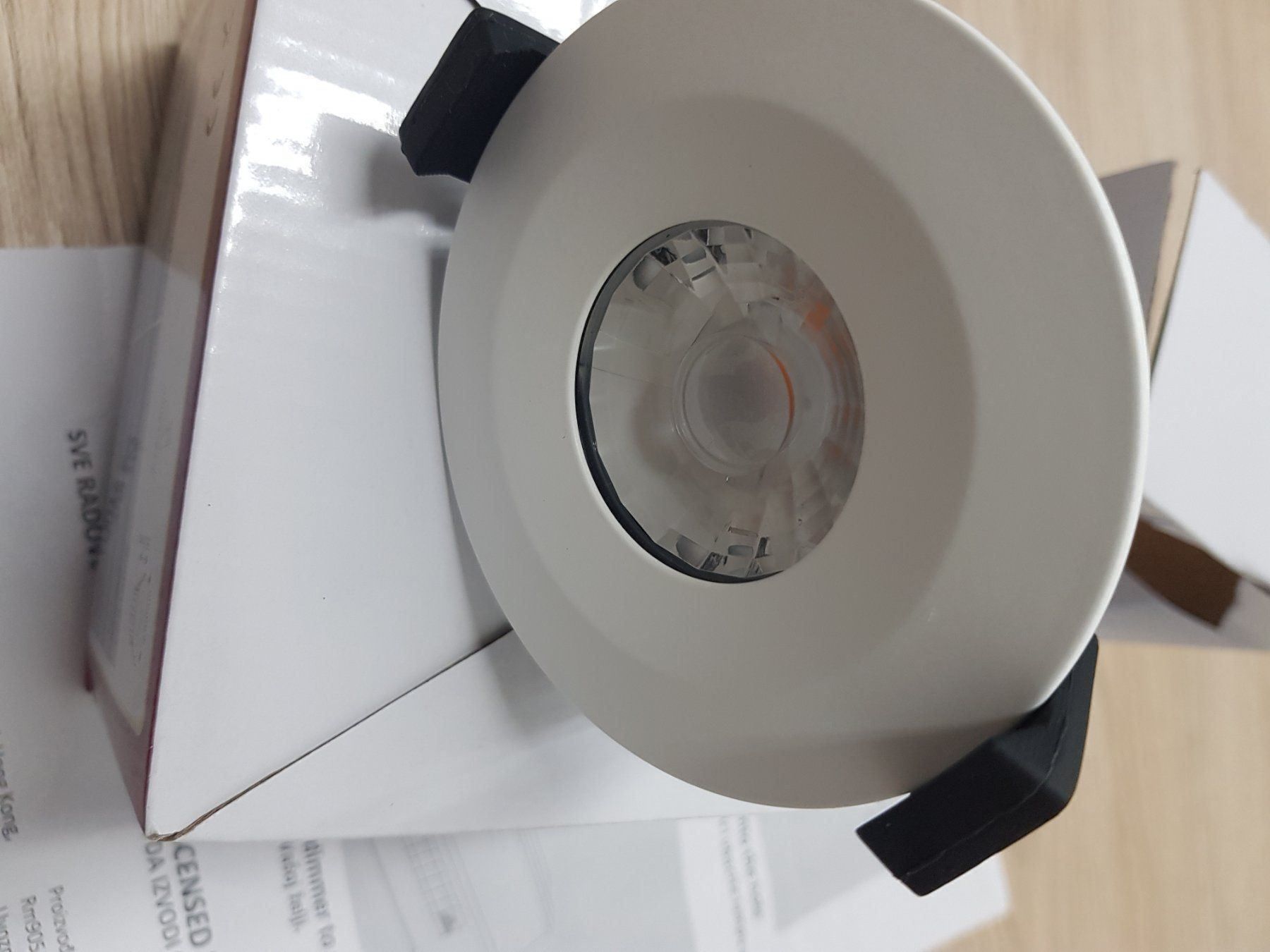 Lampade: DIMMBARE DECKEN LED SPOTS SIRIUS 8W – Nuovo e nell'imballaggio originale da Altendorf venduto da Anddus-light
