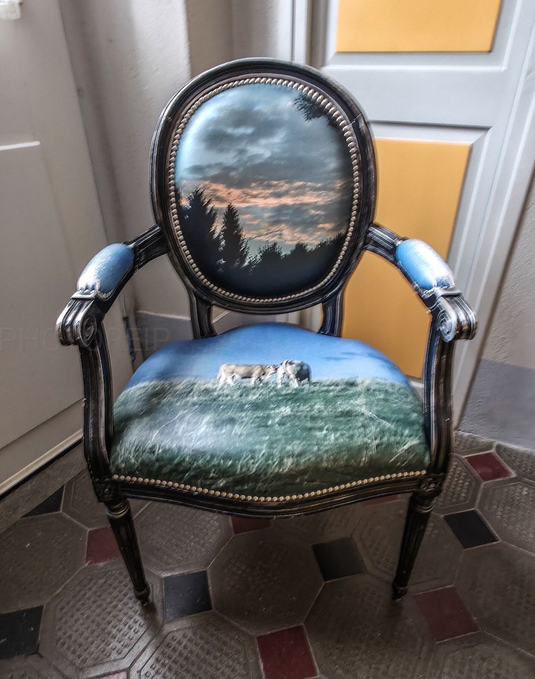 Stühle: Chaise design by Maurice Renoma – Gebraucht aus Biel-Bienne von GPM05