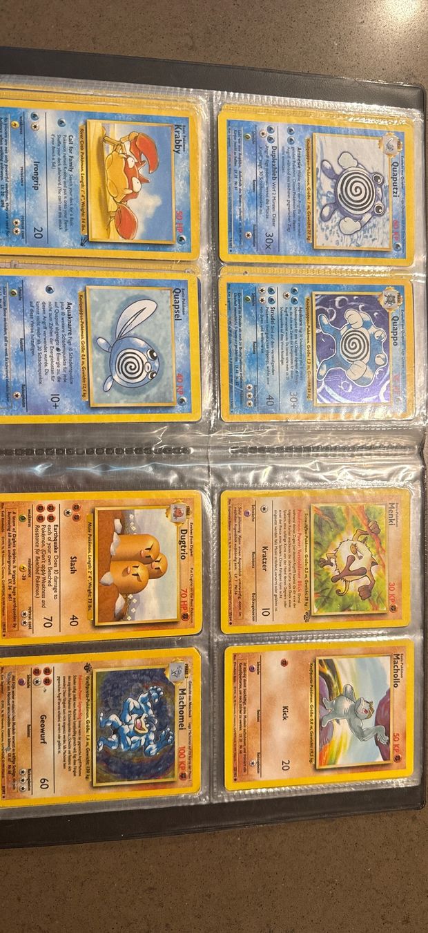 Pokémon Cartes à collectionner: Pokemon Karten – D'occasion à Basel par ker_q7ls 7