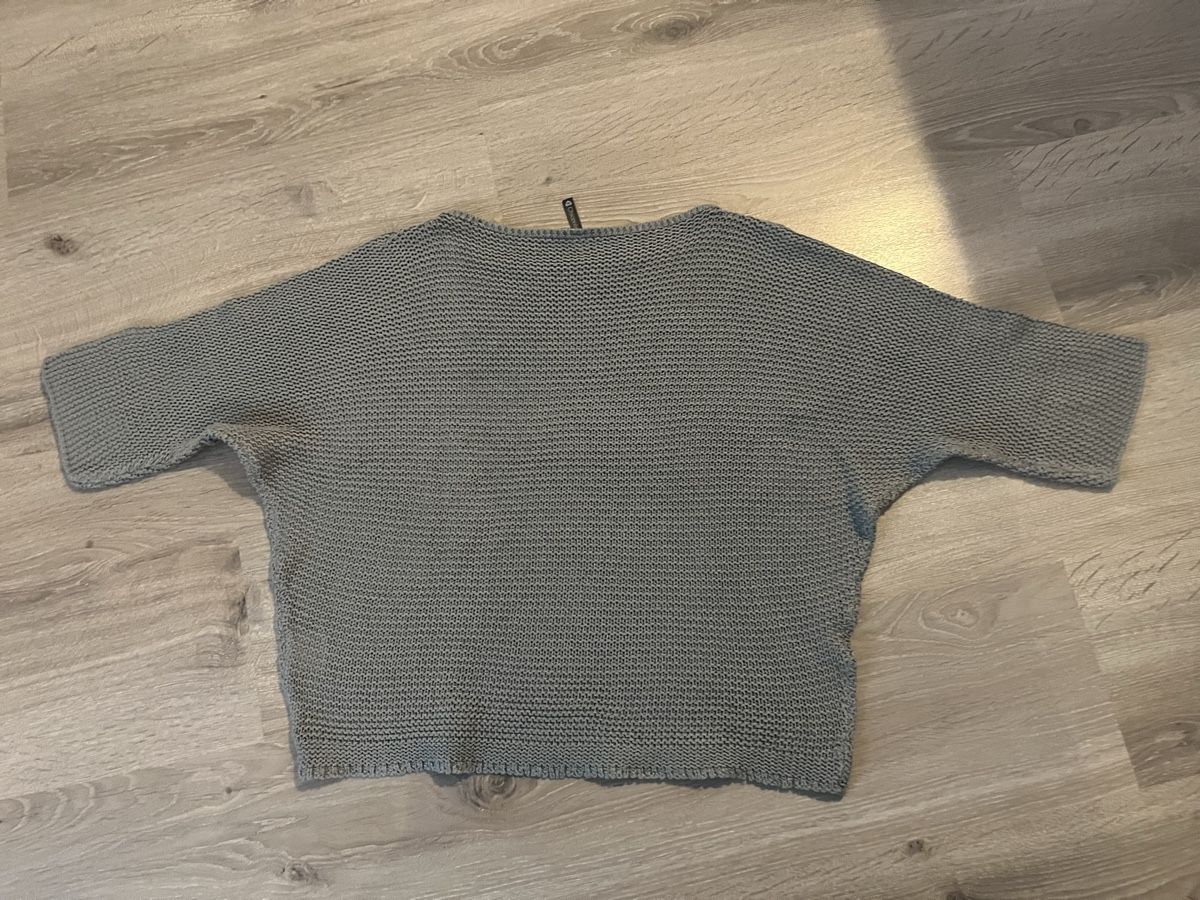 Top: Pull en maille – Nuovo (secondo la descrizione) da Les Geneveys-sur-Coffrane venduto da papoute 1