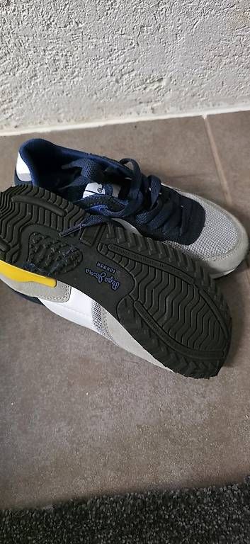 Scarpe per ragazzi: Pepe Jeans Sneaker Grösse 33 – Usato da Obergerlafingen venduto da Nismo08 1
