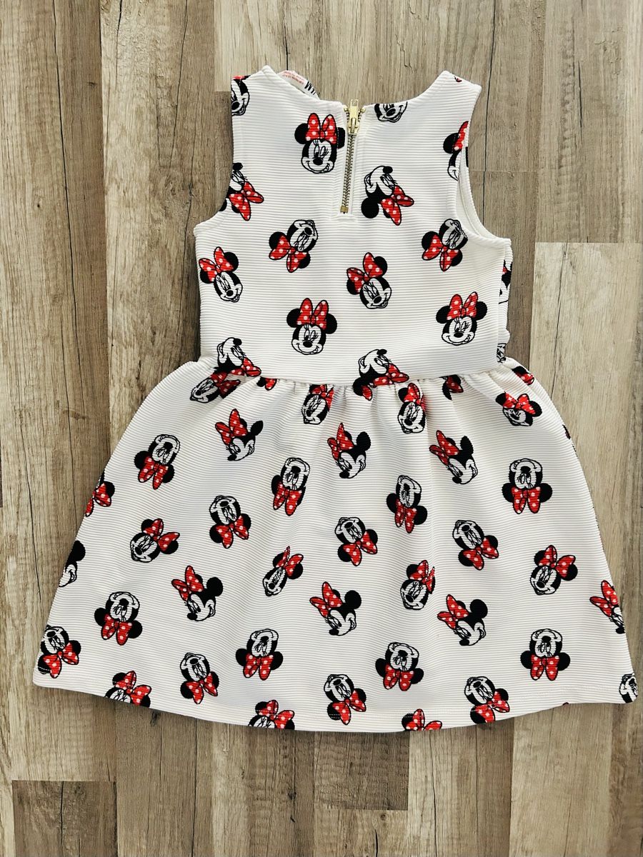 Kleider & Röcke: Mädchen Kleid mit Minnie Mouse Muster, Grösse 110 – Gebraucht aus Obfelden von JackyRot 1