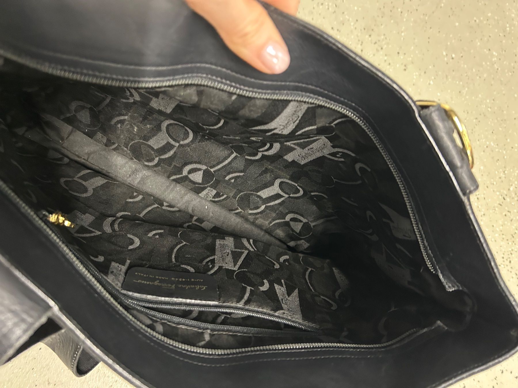 Salvatore Ferragamo Taschen für Damen: Salvatore Ferragamo Tasche – Gebraucht aus Bottmingen von Warta 4