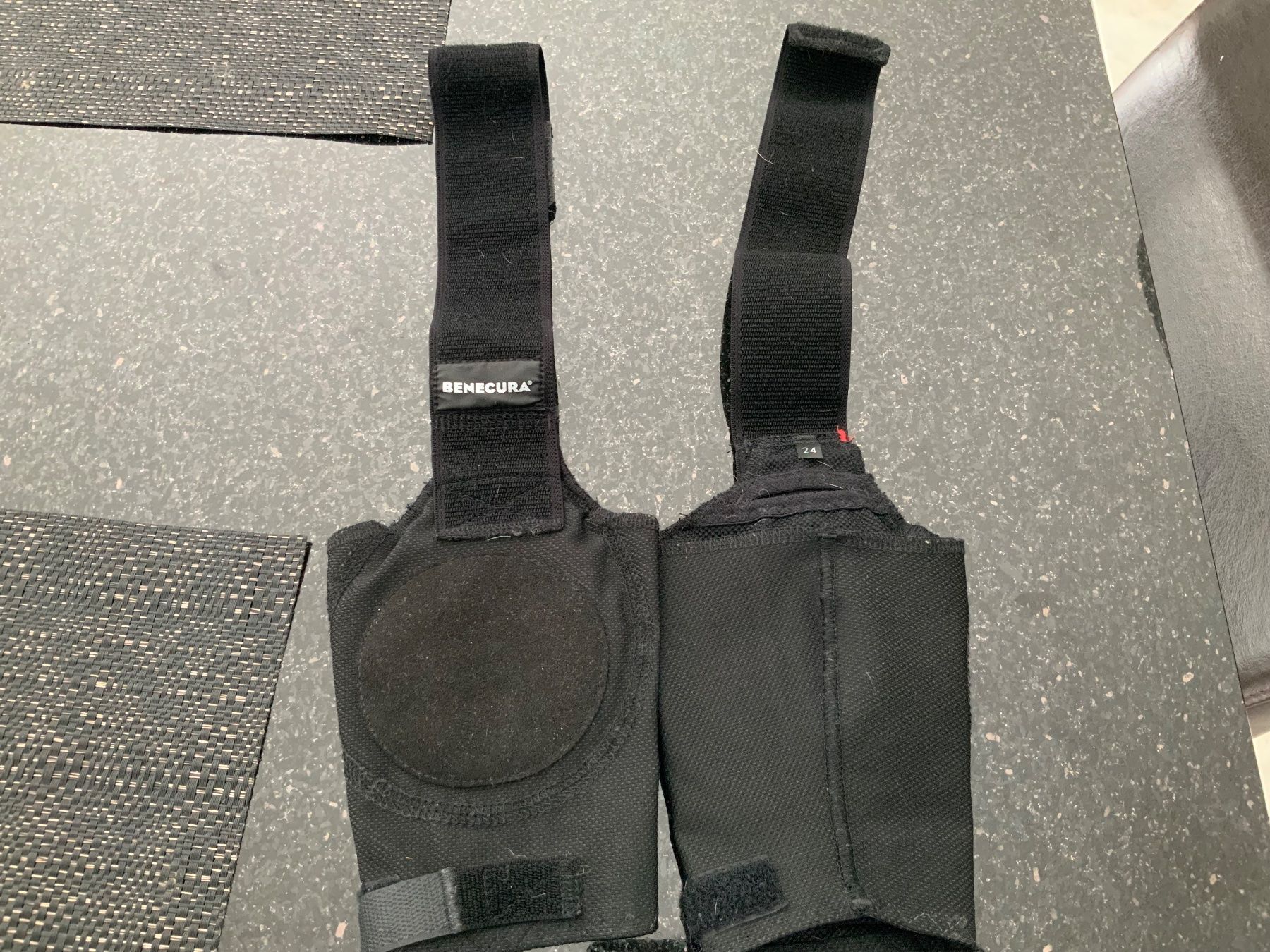 Scarpe per cavalli: Hunde Bandagen L-XL – Usato da Kappel venduto da Mya986