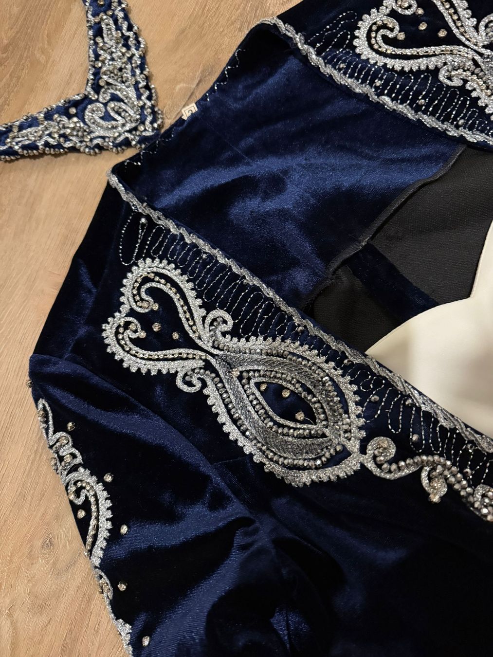 Vestiti: Henna-Kleid oder Mittelalterliches Kostüm mit Zubehör. – Nuovo (secondo la descrizione) da Kollbrunn venduto da TC1903 8