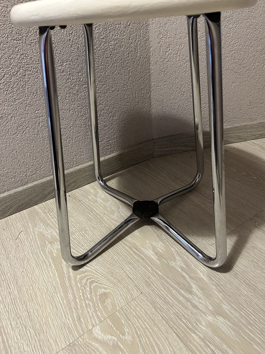 Hocker: Tabouret vintage – Gebraucht aus Vernier von Leandro055 3
