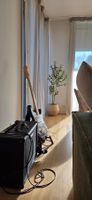 Squier Classic Vibe Stratocaster + Boss Katana 50 Amp