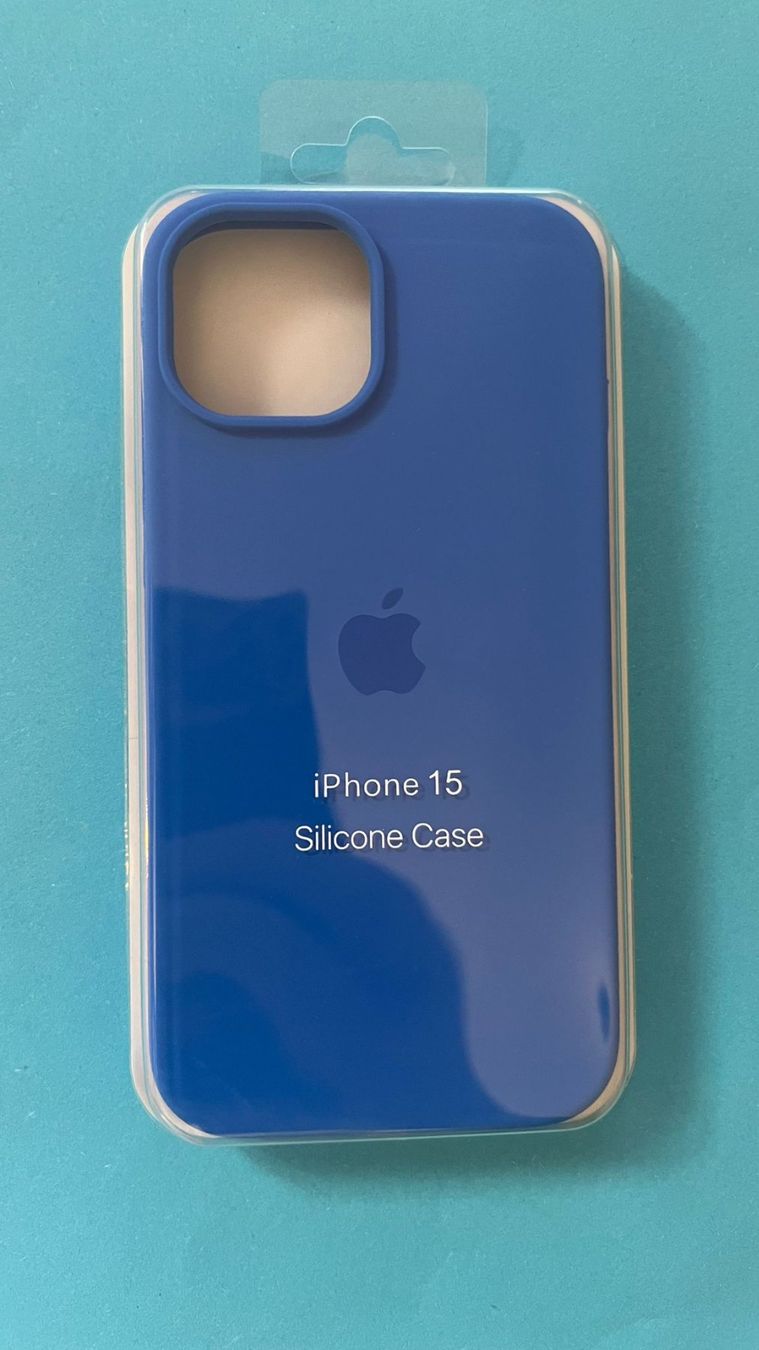 Cover & Protezioni schermo: Coque iPhone 15 \ iPhone 15 Hülle – Nuovo e nell'imballaggio originale da St-Cergue venduto da vpr_7v8g