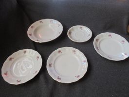 5 x Porzellan Geschirr (Jarolina), Heckenrosen/Goldrand, PL