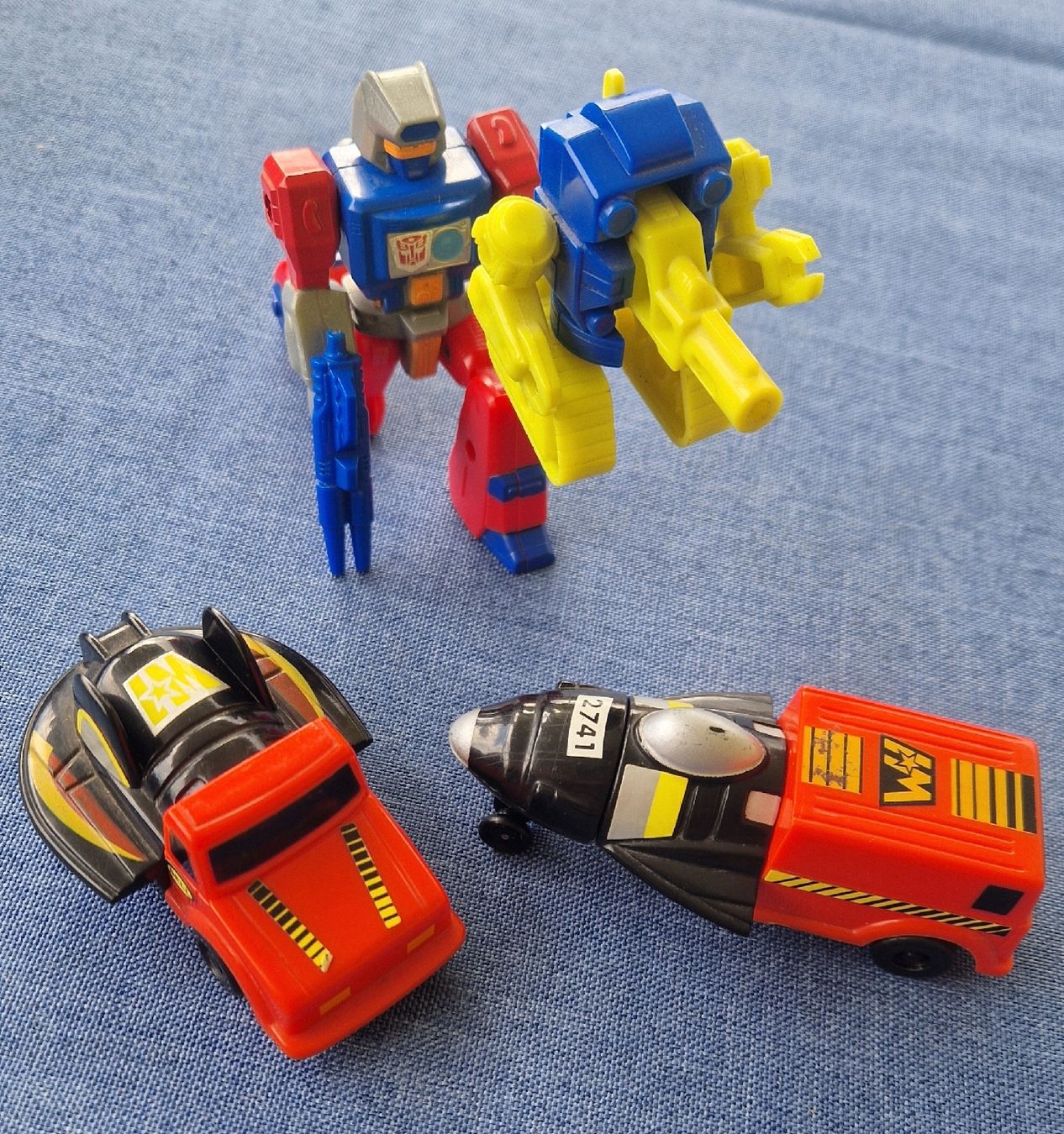 Hasbro Giocattoli: Hasbro 1990 4x Transformers G1 Figuren, Auto, Flugzeug, Jet – Usato da Rheinau venduto da tobitobsen80 1
