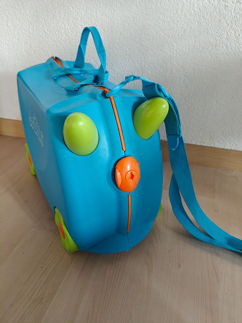 Trunki Valises de voyage: Trunki Kinderkoffer blau – D'occasion à Biglen par oinkioink88 3