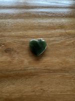 Pendentif jade, forme de cœur - élégant!