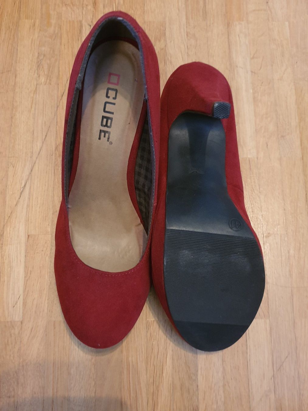 Cube Scarpe da donna: High Heel's, rot, Grösse 41 – Nuovo (secondo la descrizione) da Oetwil am See venduto da jarra01 1