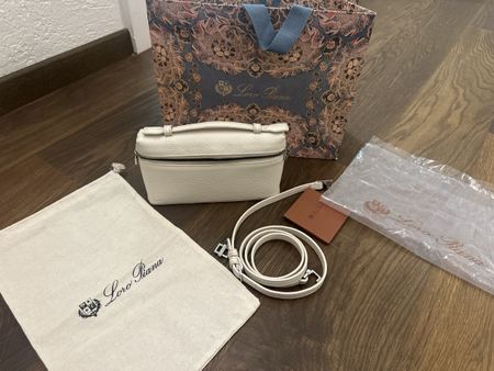 Loro Piana Tasche