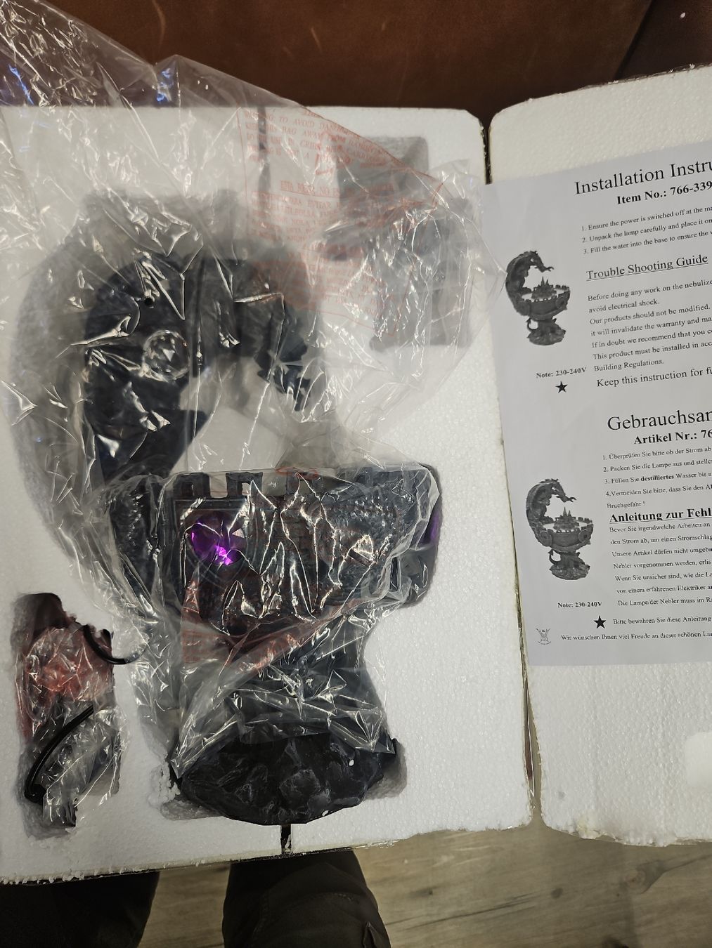 Statuette: Schwarzer Drache mit Leuchtbrunnen Original Verpackt – Nuovo e nell'imballaggio originale da Dielsdorf venduto da Kenan997