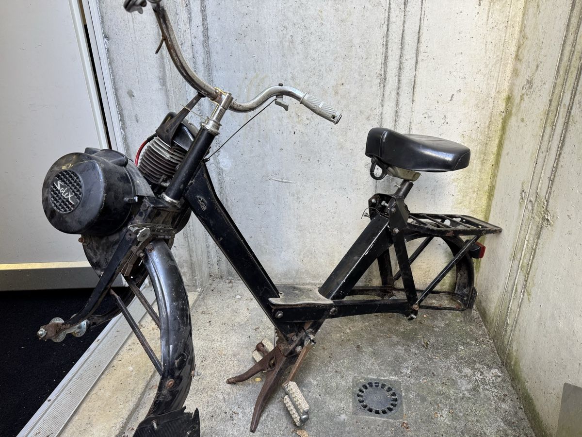 Solex Ciclomotori: Solex 3800 Restaurationsbedürftig – Difettoso da Frauenfeld venduto da kaf_s6q7